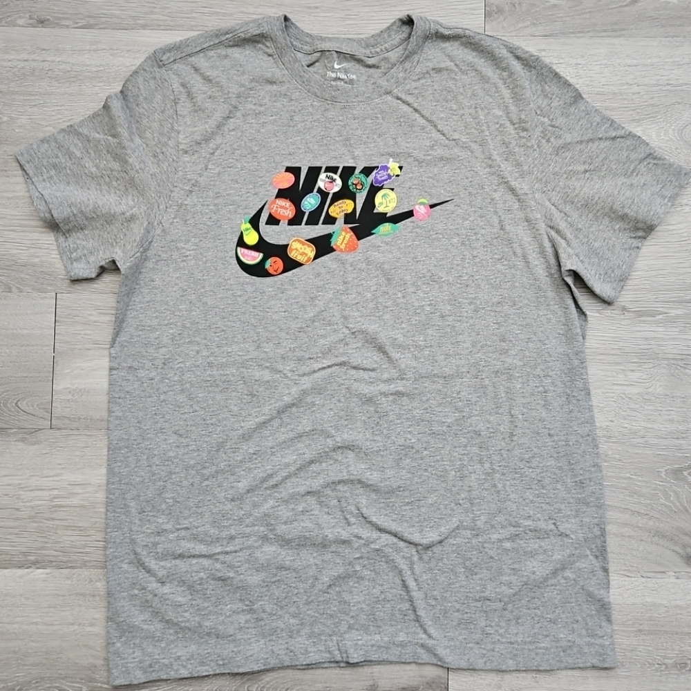 Nike Men's Sportswear So 3 HBR T-Shirt Gray Size Large Fruit Sticker - Picture 2 of 5